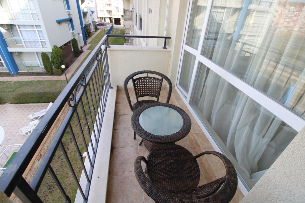 Menada Casa Del Sol Apartments Солнечный берег Экстерьер фото